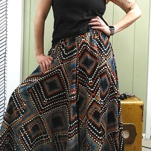 Mix Nouveau size large maxi skirt